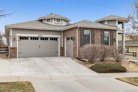 Exterior - 6584 S Quantock Ct, Aurora, CO 80016 photo 3 of 9
