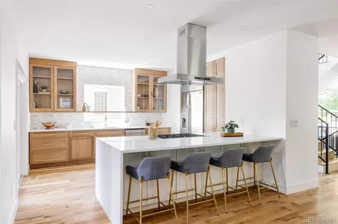 832 Adams St, Denver, CO 80206