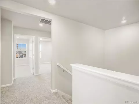 22485 E 7th Pl, Aurora, CO 80018 photo 16