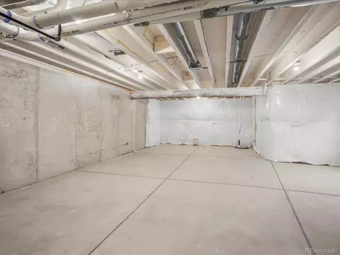 22485 E 7th Pl, Aurora, CO 80018 photo 33