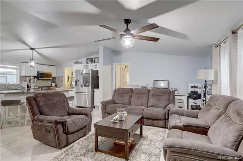 17329 E 16th Dr, Aurora, CO 80011 photo 2