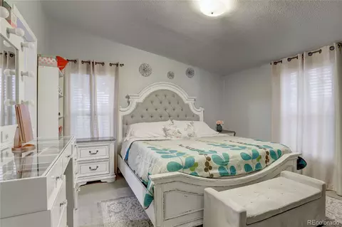 17329 E 16th Dr, Aurora, CO 80011 photo 8