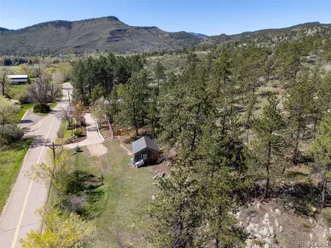 1669 Apple Valley Rd, Lyons, CO 80540 photo 5