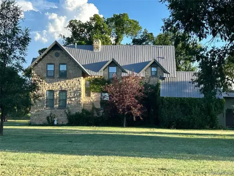 409 Vinson St, Holly, CO 81047