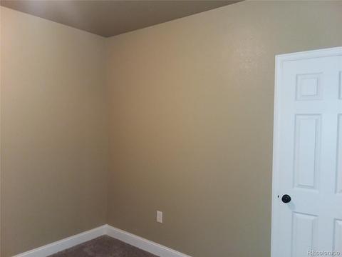14417 Elk Dr, Denver, CO 80239 photo 15