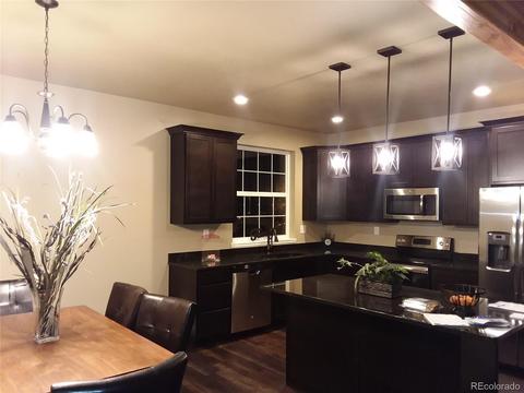 14417 Elk Dr, Denver, CO 80239 photo 5