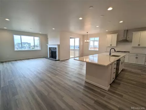 5134 Queen Ct, Arvada, CO 80002 photo 2