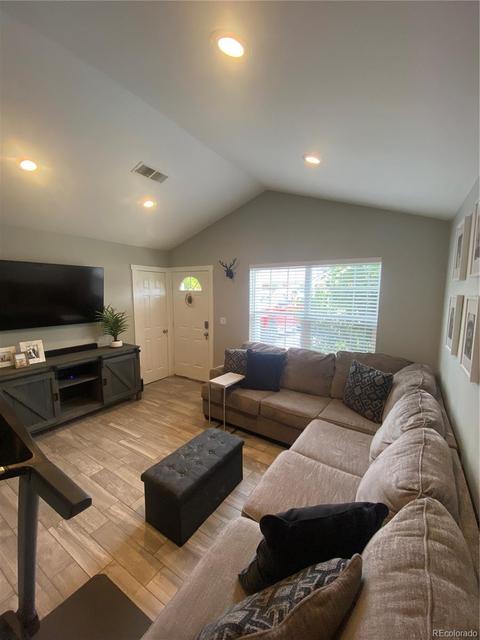 1758 Eagle St #D, Aurora, CO 80011 photo 3
