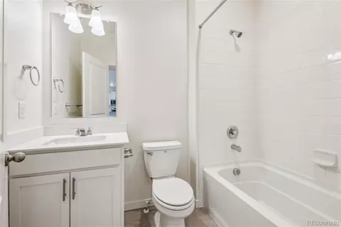 27414 E Byers Ave, Aurora, CO 80018 photo 10