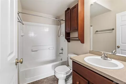 Bath - 16020 E 55th Ave E, Denver, CO 80239 photo 1 of 5