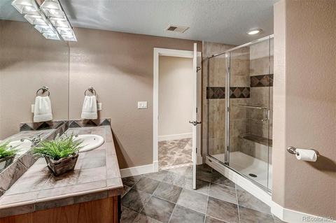 24420 E Glasgow Dr, Aurora, CO 80016 photo 30