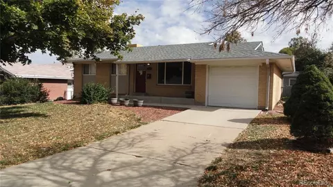338 S Wheeling Way, Aurora, CO 80012