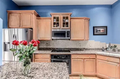 Kitchen - 23901 Easter Pl, Aurora, CO 80016 photo 3 of 3