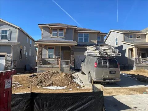 2416 Crescent Cir, Erie, CO 80516