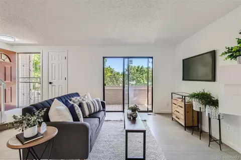 4176 S Mobile Cir #C, Aurora, CO 80013 photo 4