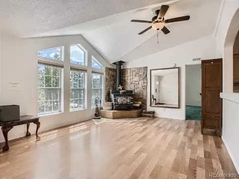 Living - 152 Wolf Rd, Black Hawk, CO 80422 photo 1 of 5