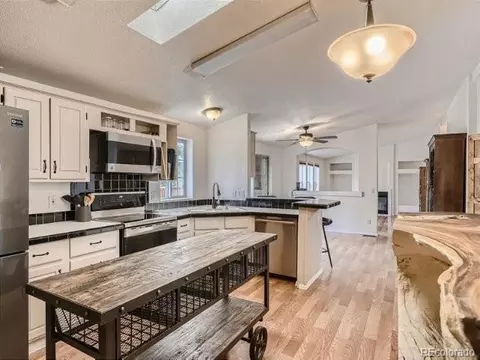Kitchen - 152 Wolf Rd, Black Hawk, CO 80422 photo 1 of 5