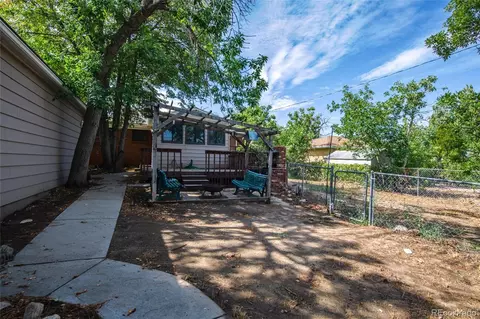 Exterior - 14205 E 25th Pl, Aurora, CO 80011 photo 1 of 4