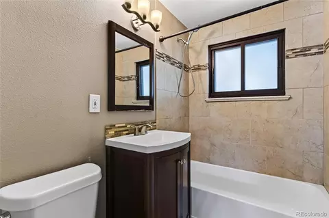 Bath - 14205 E 25th Pl, Aurora, CO 80011 photo 1 of 2