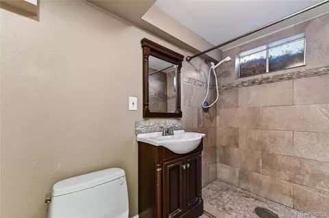 Bath - 14205 E 25th Pl, Aurora, CO 80011 photo 2 of 2