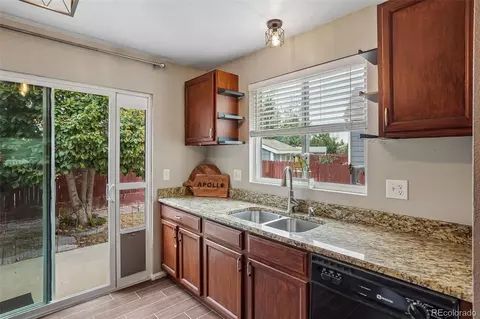 Kitchen - 4974 Jasper Ct, Denver, CO 80239 photo 2 of 4