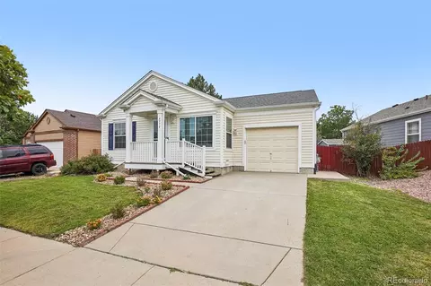 Exterior - 4974 Jasper Ct, Denver, CO 80239 photo 2 of 3