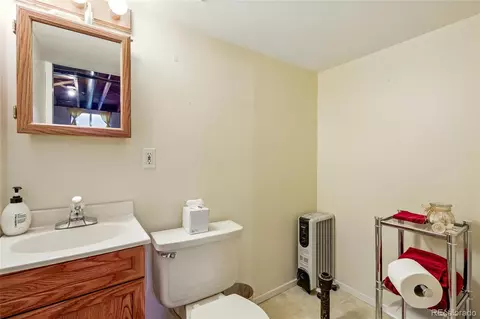 7472 Jay Ct, Arvada, CO 80003 photo 21