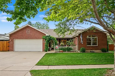 Exterior - 110 Sioux Dr, Berthoud, CO 80513 photo 2 of 11