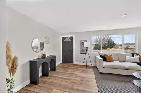 Entry Way - 150 E 49th Ave, Denver, CO 80216 photo 1 of 2
