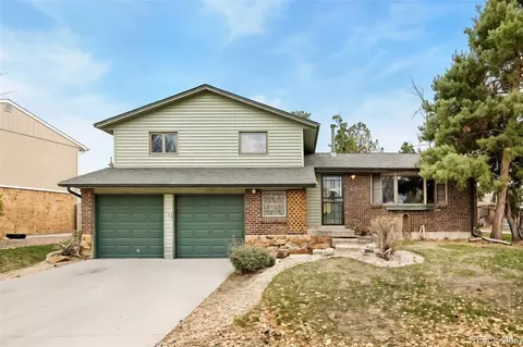 8998 W Radcliffe Dr, Littleton, CO 80123