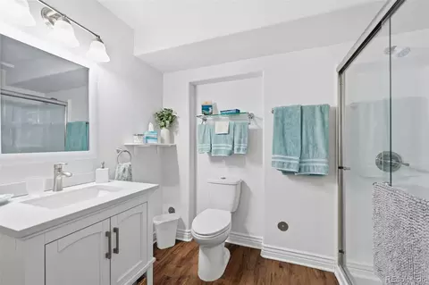 Bath - 6825 E 131st Dr, Thornton, CO 80602 photo 3 of 4