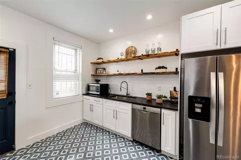 Kitchen - 121 E 8th Ave, Denver, CO 80203 photo 5 of 6