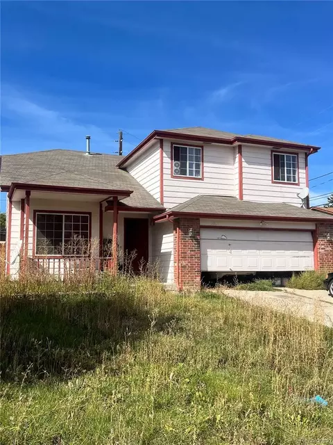 6837 Pierce St, Arvada, CO 80003