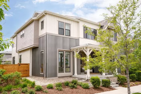 Exterior - 8792 E 53rd Ave, Denver, CO 80238 photo 2 of 8