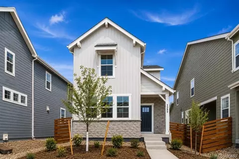 3293 N Coolidge Way, Aurora, CO 80019