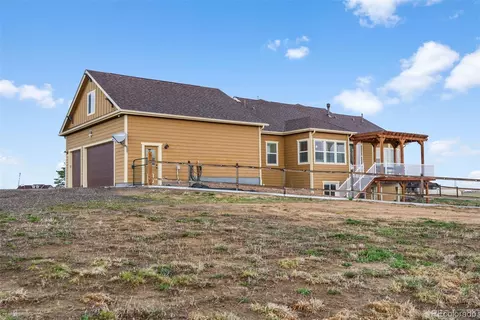 50112 E Maplewood Pl, Bennett, CO 80102 photo 6