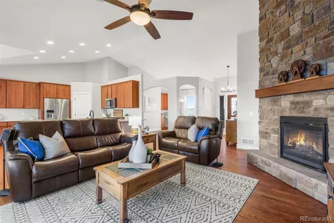 50112 E Maplewood Pl, Bennett, CO 80102 photo 13