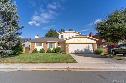 2040 S Fairplay St, Aurora, CO 80014 photo 1