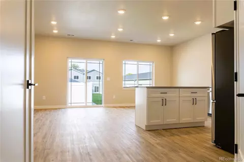 730 W 8th St, Wray, CO 80758 photo 4