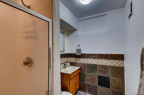 6991 Avrum Dr, Denver, CO 80221 photo 27