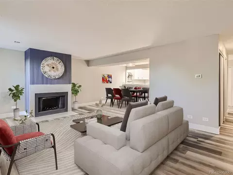 2803 S Locust St, Denver, CO 80222