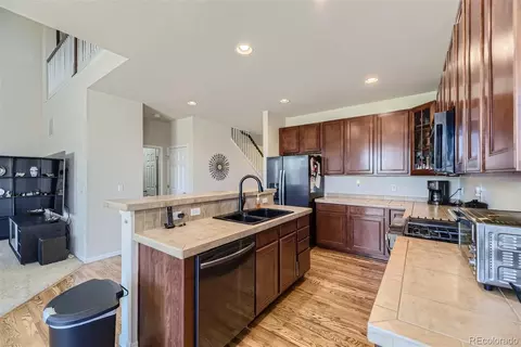 25191 E Ottawa Dr, Aurora, CO 80016 photo 9