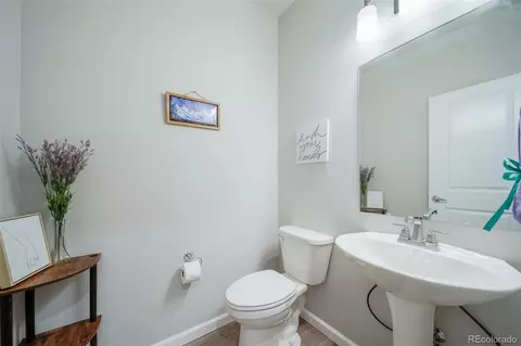 Bath - 16349 Rustlers Range Pt, Monument, CO 80132 photo 1 of 3