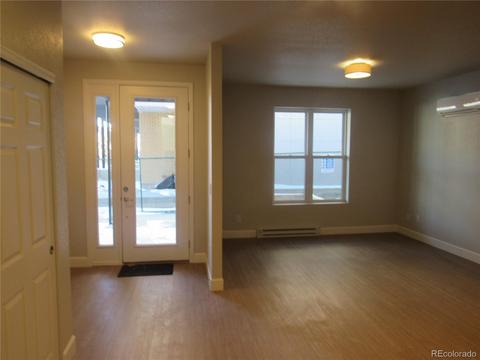 6836 E Archer Dr, Denver, CO 80224 photo 2