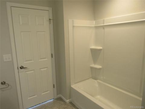 6836 E Archer Dr, Denver, CO 80224 photo 12