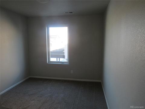 6836 E Archer Dr, Denver, CO 80224 photo 9