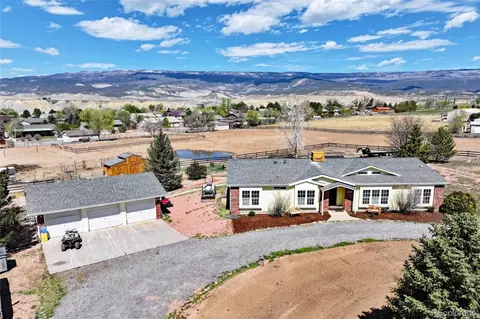 13011 Alboe Ln, Eckert, CO 81418