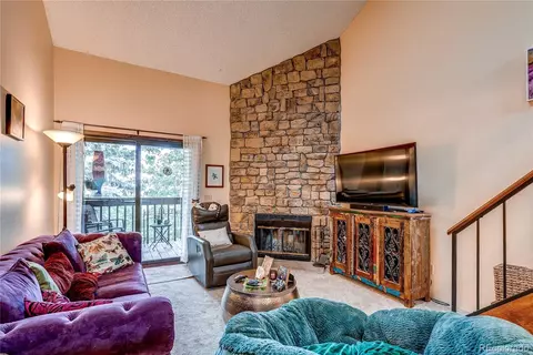 222 Wright St #303, Lakewood, CO 80228