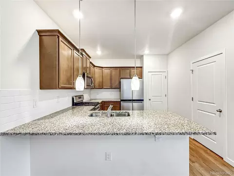 Kitchen - 21885 E 9th Pl, Aurora, CO 80018 photo 2 of 5