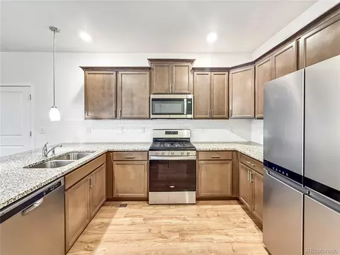 Kitchen - 21885 E 9th Pl, Aurora, CO 80018 photo 5 of 5